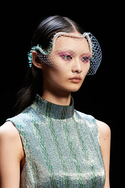 Look 33